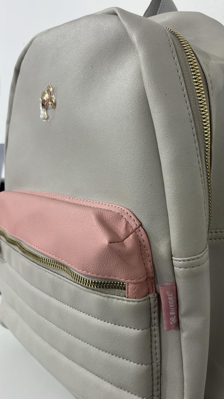 Mochila Luxcel Barbie Cinza e Rosa - Image 5