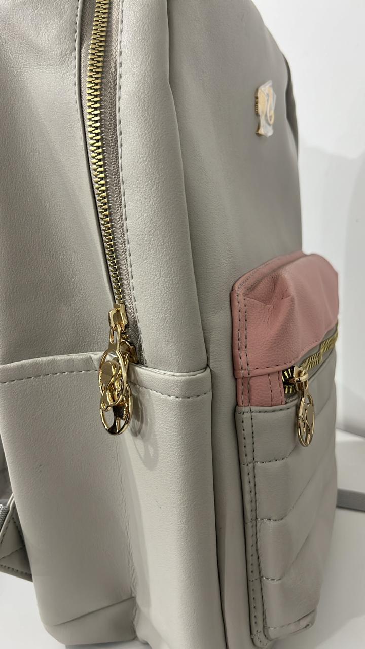 Mochila Luxcel Barbie Cinza e Rosa - Image 6